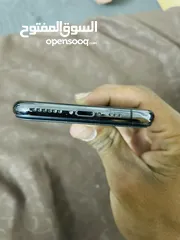  4 ايفون xs عادي