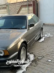  8 بي ام دبليو موديل 1993لبيع