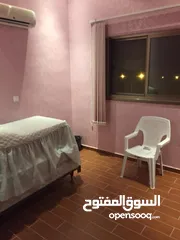  19 شقة طابقية مميزة  مع روف للبيع في اجمل موقع بالعقبة بالسكنية 9