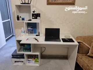  15 مكتب طاولة جيمنج زاويه متوفر بعدة موديلات والوان مناسبه للدراسة والالعاب