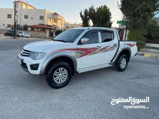  3 ميستوبيشي L200 2013
