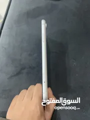  3 ايفون XR نظيف الوصف مهم!!!!!!