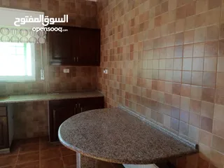  12 شقة للايجار