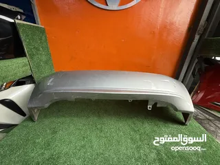  11 طمبون خلفي تويوتا بريوس 2010-2015  اصلي مستعمل ياباني بحالة جيده موضوح بصور  Toyota Prius 2010-2015