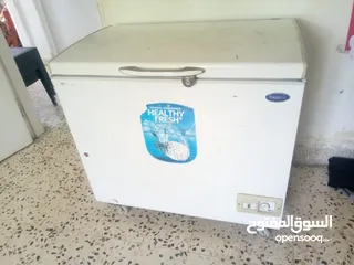  1 فريزر بطح شغال 100/100