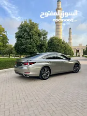  6 لكزس ES 350 Lexus F sport سياره مسرفسه بالكامل بحاله الوكاله وجاهزه للاستخدام