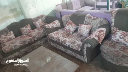  28 اثاث مستعمل مشكل وغرف نوم وكنب وخزائن وثلاجات ونثريات.وتخوت.وثريات