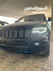  8 Grand Cherokee Blue Edition 2019