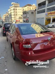  3 Skoda Octavia 2017 فتحة بانوراما مع كشافات