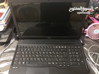  1 لابتوب Fujitsu الماني معالج i5 بسرعة 3.200GHZ مع 8GB ram و 500GB مساحة بسعر مغري