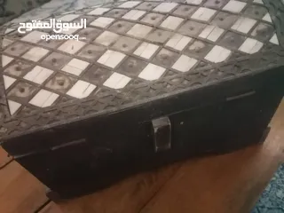  6 مندوس خشبي قديم