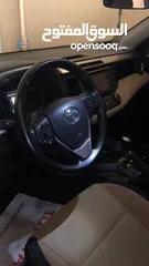  10 Toyota RAV4 2017