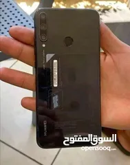  2 HUAWEI P40 lite E