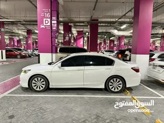  5 Honda Accord 2015 GCC for Sale