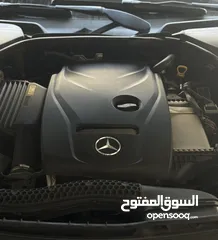  11 Mercedes Benz e200