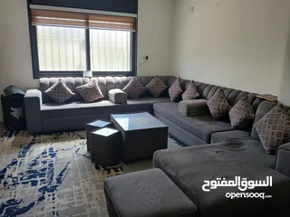  9 طقمين كورنر تفصيل وكبير 14 مقعد  خشب لاتيه وسويد والتاني 7 مقاعد عرجان خلف مستشفى الرويال