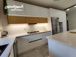  4 روف للبيع في بيتونيا جاهز للسكن
