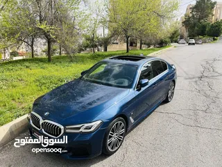  17 BMW 530e MKIT 2021