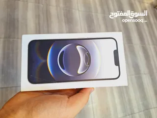  1 آيفون للبيع الحاله جديد