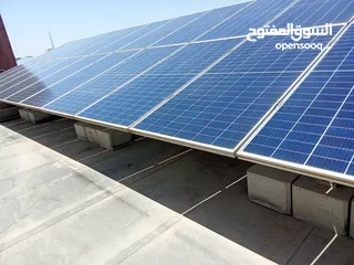  4 انظمة طاقه شمسيه مع بطاريات للمزارع والمنازل