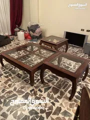  1 طرابيزات مع طاولة نصف