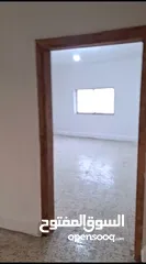  7 بيت للإيجار