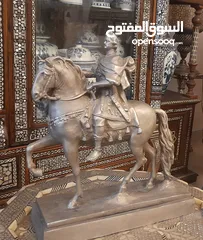  1 حصان  فخم جدا من النوادر العالميه تحف وانتيكات ثمينة
