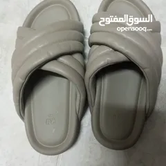  2 بابوج HM جديد غير مستعمل