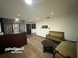  3 مكتب بمساحة 235 متر مربع للبيع في الصويفيه ( Property 42798 )-174998407