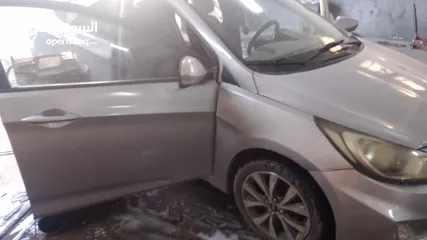  5 هونداي اكسنت سولار خصوصيه 2014