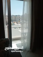  10 استديو 40 متر مربع الموقع بيت العمر مقابل الجلاريا مول