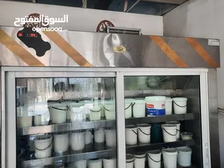  3 ثلاجه عرض 4 الرفوف ماتور اقتصادي جدا