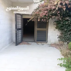  27 خلدا ـ شقه ارضيه فارغه للايجار ـ 200 متر داخلي  200 متر خارجي + حديقه مشجره - كراج خاص