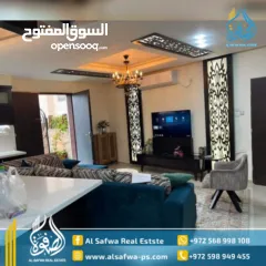  1 شقه فخمه للايجار مع حديقه خارجيه شارع القدس قرب بكدار