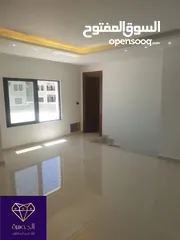  3 طابق اخير مع روف دوبلكس فاخر لم يسكن لقطه وبسعر مغري جدا عرض خاص أرقى مناطق خلدا وام السماق