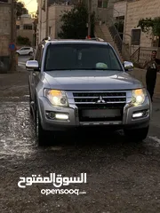  14 ميتسوبيشي باجيرو موديل 2014