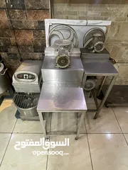  8 معدات مطعم ب الكامل للبيع