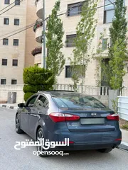  4 سيراتو 2014.مع فتحه .اصل خصوصي .اتماتيك .فيها تغير سمكه فخده .مرخصه ومامنه رام لله او الخليل