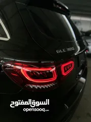  6 MERCEDES GLC300 2020