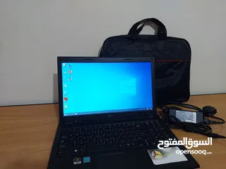  5 لابتوب LG لون مميز مع شنته وشاحن أصلي