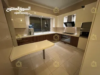  1 شقة فاخرة سوبر ديلوكس في أرقى واجمل مناطق عبدون ارضي مع ترس 3نوم