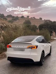  3 Tesla model y 2023 long range dual motor