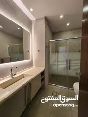  10 شقة أرضية فارغة للإيجار في الصويفية - ref: 14414