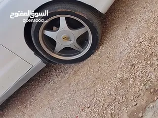  2 جنط مع كوشوك للبيع