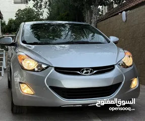  5 افانتي 2014 بحالة ممتازة فل ما عدا فتحة