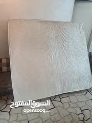  1 فرشة زنبركية **مجاناً لمن يحتاجها**