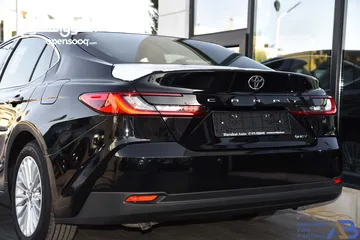  8 تويوتا كامري هايبرد   وارد الخليح  عداد زيرو 2025 Toyota Camry Hybrid HEV