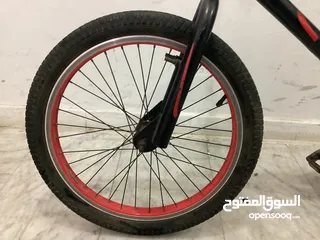  4 دراجة BMX بحالة ممتازة