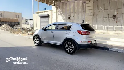  6 كيا سبورتاج 2012