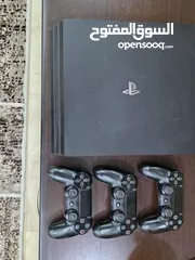  2 بلاستيشن 4 برو للبيع